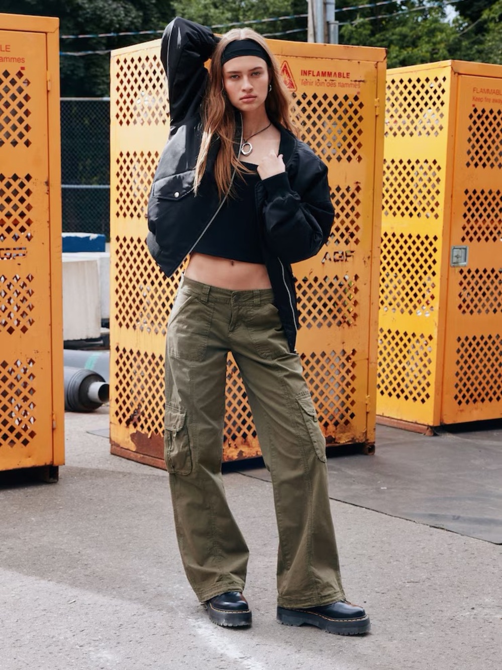 GARAGE Chicago Low Rise Cargo Pant